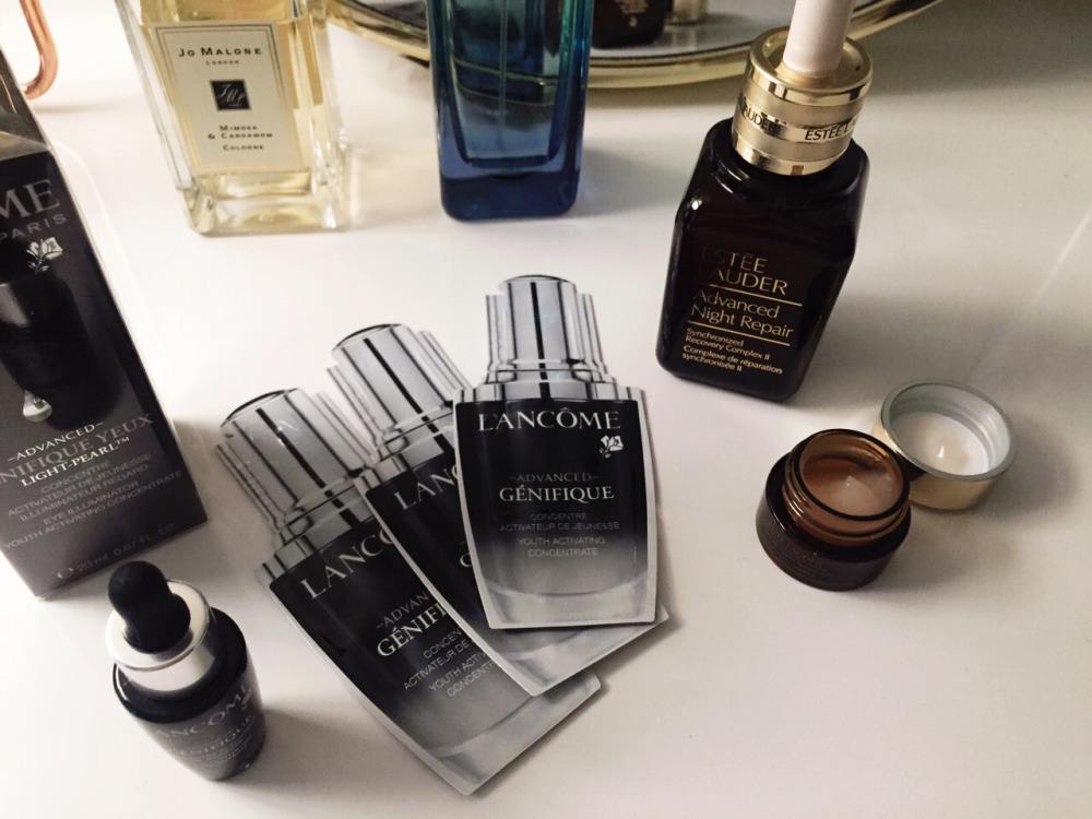 雅诗兰黛和兰蔻小黑瓶眼霜哪款好,兰蔻小黑瓶和雅诗兰黛眼霜哪个好