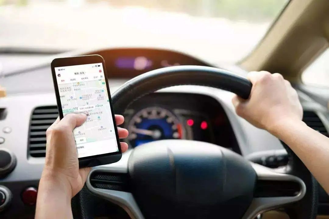 个人户网约车能跑多个平台吗,网约车挂靠平台想要退出遇难题