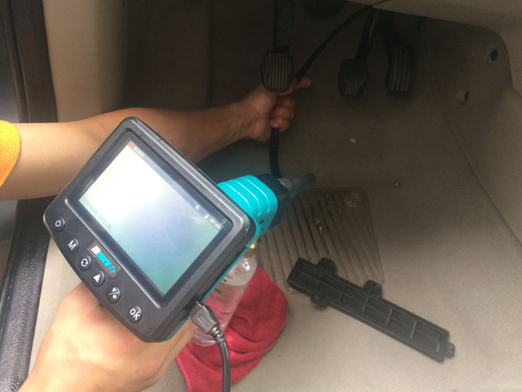 车里臭氧消毒对人体有害吗,车里可以用酒精喷雾消毒吗