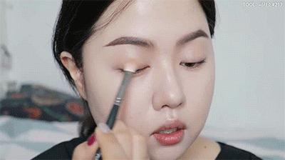 单眼皮狐狸眼妆画法日常,单眼皮大眼妆的画法步骤