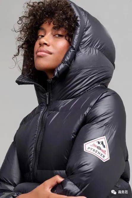 推荐几款最好看的羽绒服,冬天比较暖和的平价羽绒服品牌