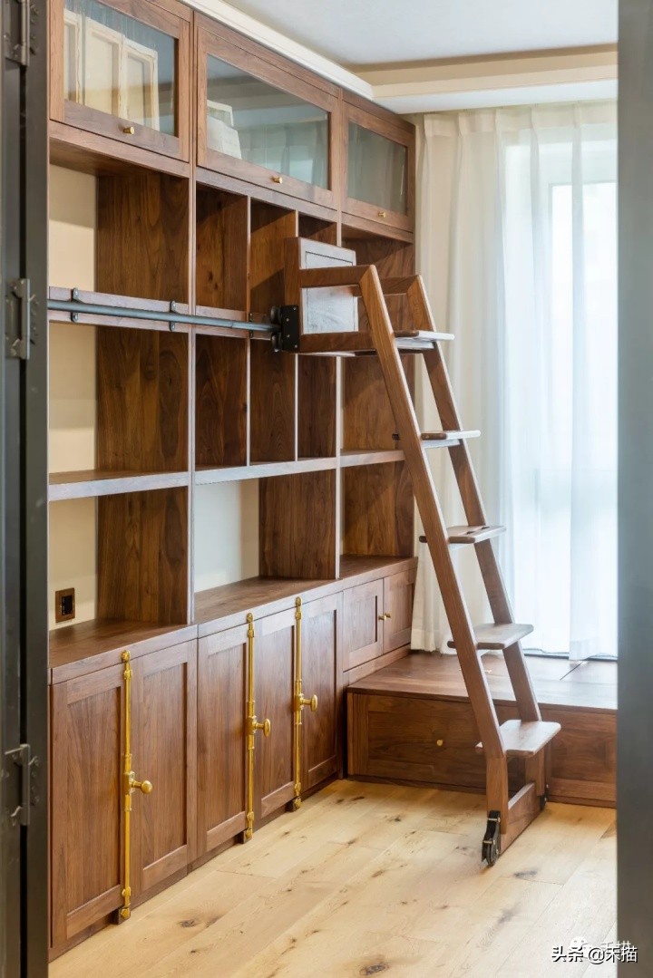 140平黑胡桃极简风,140平全屋黑胡桃需要多少钱