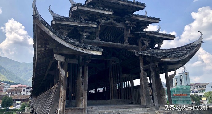 龙泉山脉风景,山峦叠嶂景如画