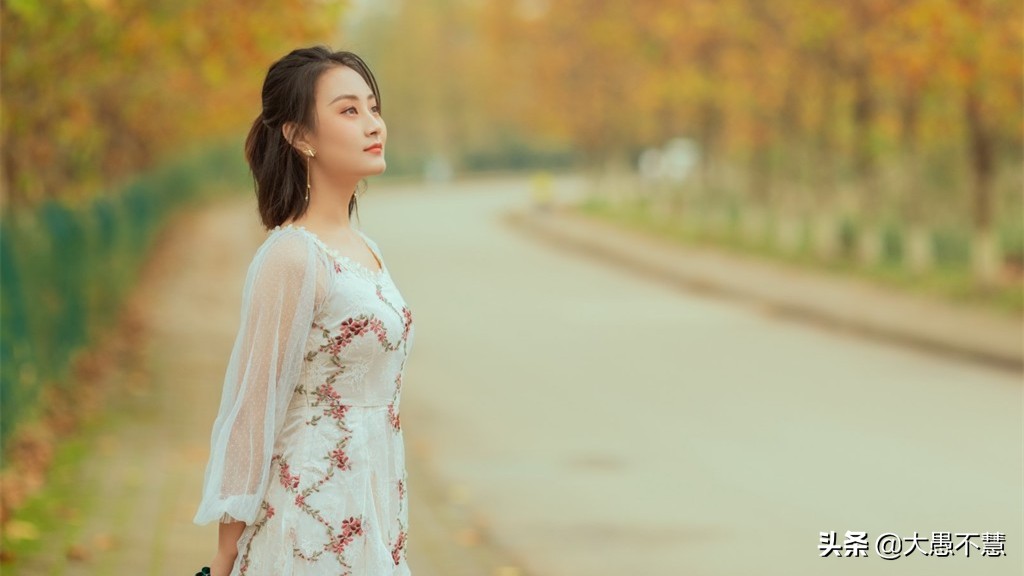 “我是人，不是你们家的生育工具”，她据理力争，然后妥协了