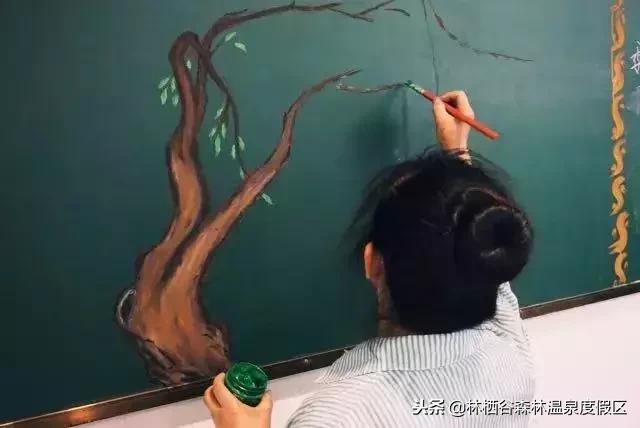 又一位扫地僧火了！保洁阿姨气哭美术生，无名之辈也能梦想成真！