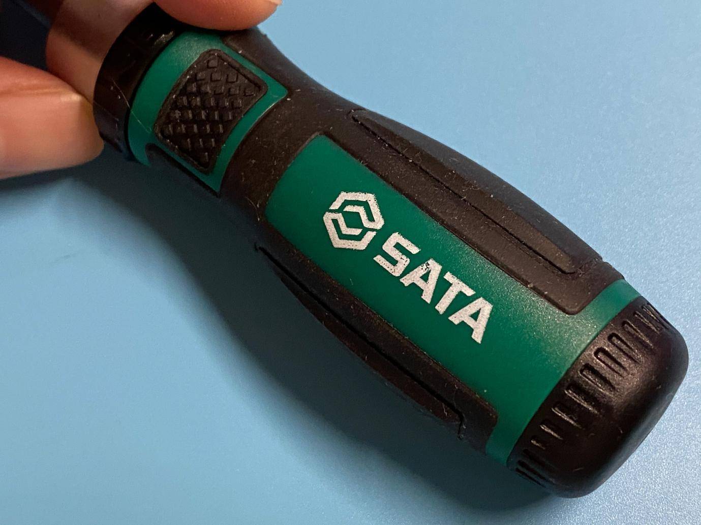 棘轮螺丝刀套装世达,世达螺丝套