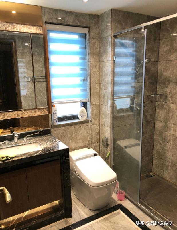 恒大精装房现代极简装修风格,恒大的精装房简单装修一下