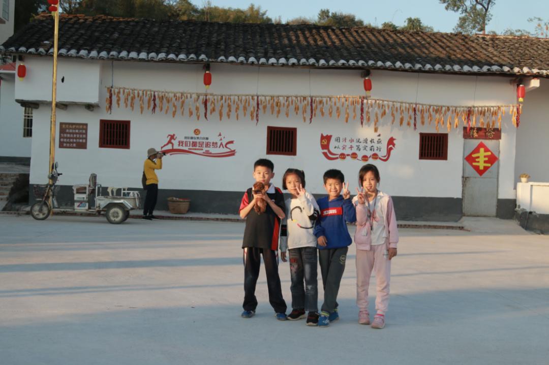 楹﹀厓鎽勫奖,楹﹀厓瑙嗛