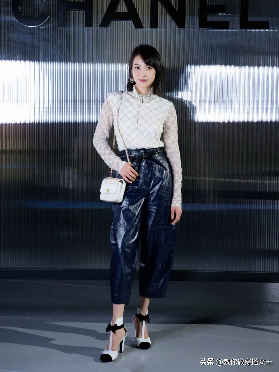 2020最潮搭配少不了这一条工装裤,初秋工装裤搭什么上衣