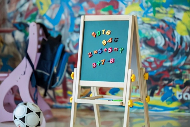 关于孩子学习的拼音的顺口溜,常用3500汉字顺口溜带拼音