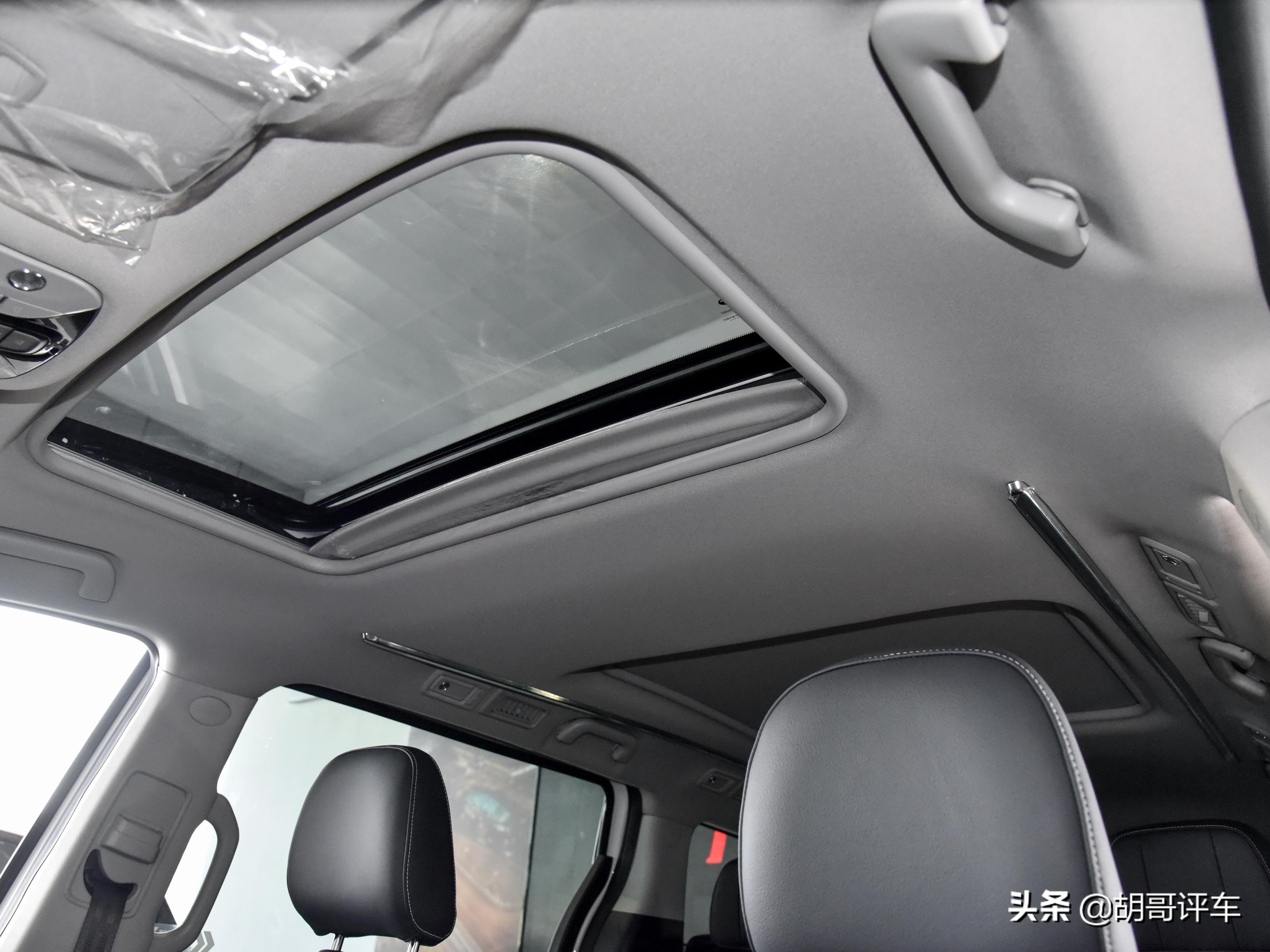 最新款埃尔法豪华商务车,国产埃尔法广汽