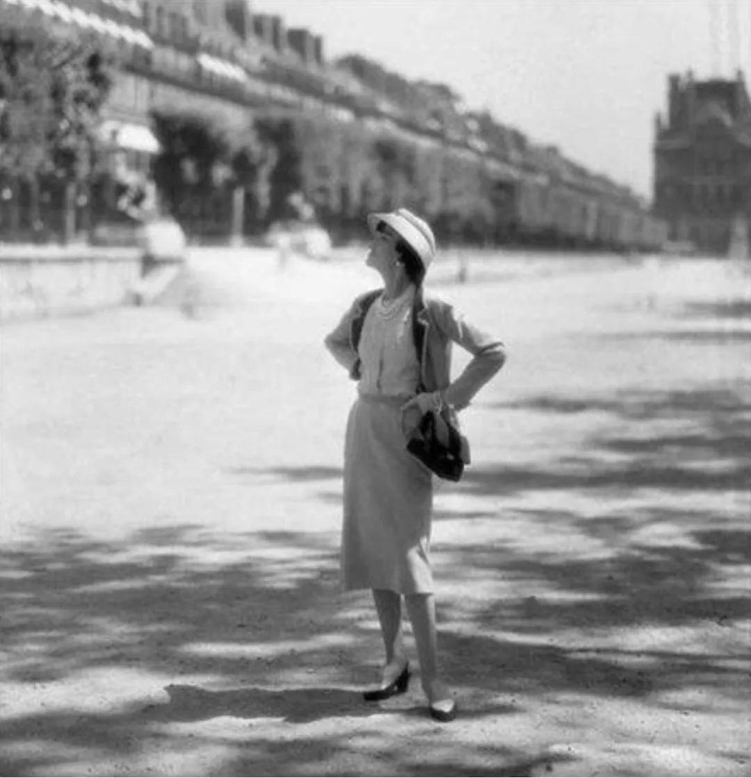 可可香奈儿简介,可可香奈儿的传奇一生