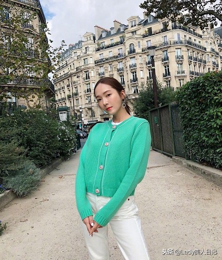 郑秀妍穿搭综艺节目,郑秀妍穿搭适合普通人吗