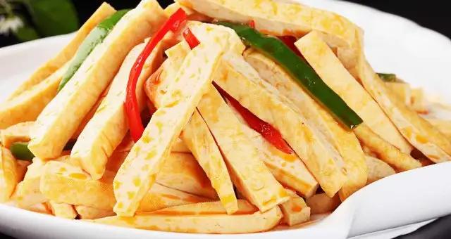 最适合夏天吃的凉拌菜都有哪些,夏天必备的各种花样凉拌菜