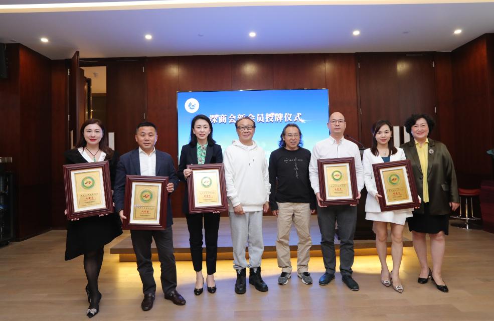 深商半月谈|王佑贵、田地的深圳情怀,续写春天的故事