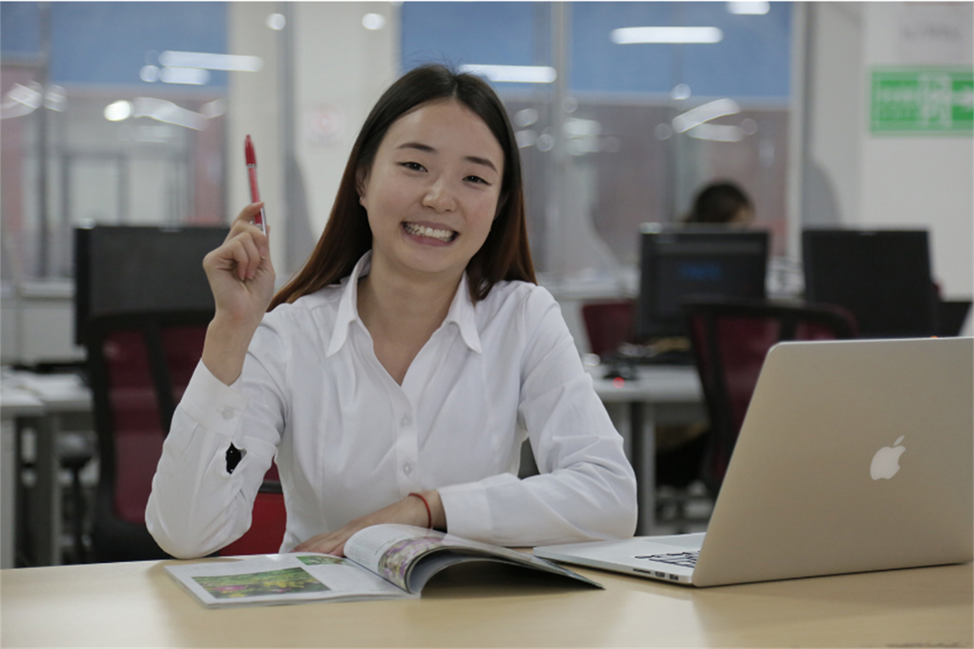 应届大学生如何把个人简历写好,刚毕业的大学生如何写简历