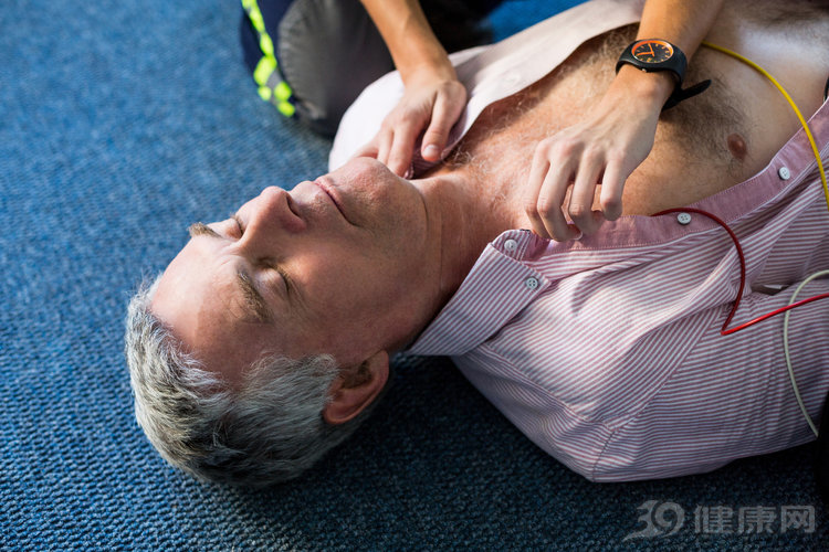 肺癌中国恶性肿瘤发病首位,肺癌导致反复感染肺炎