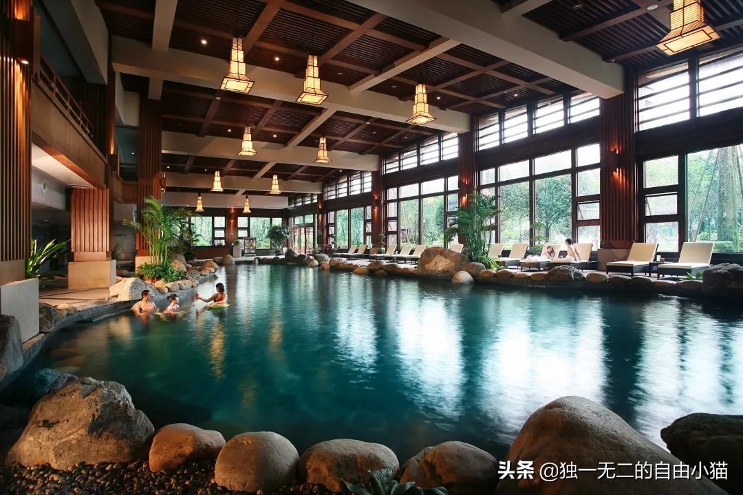 成都冬天适合泡温泉的酒店,成都冬季温泉度假村推荐