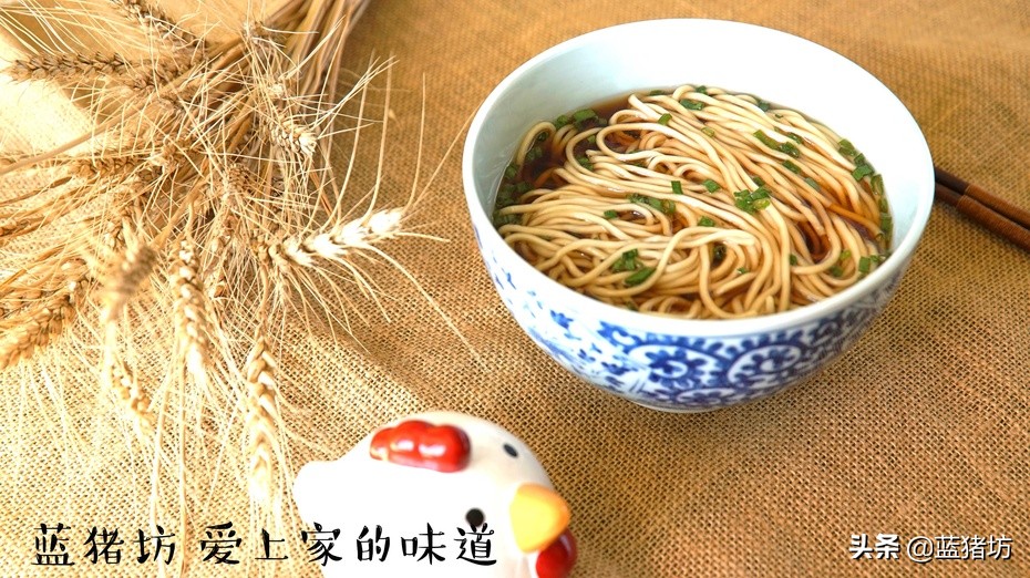 教你三分钟搞定一碗阳春面,阳春面清汤面