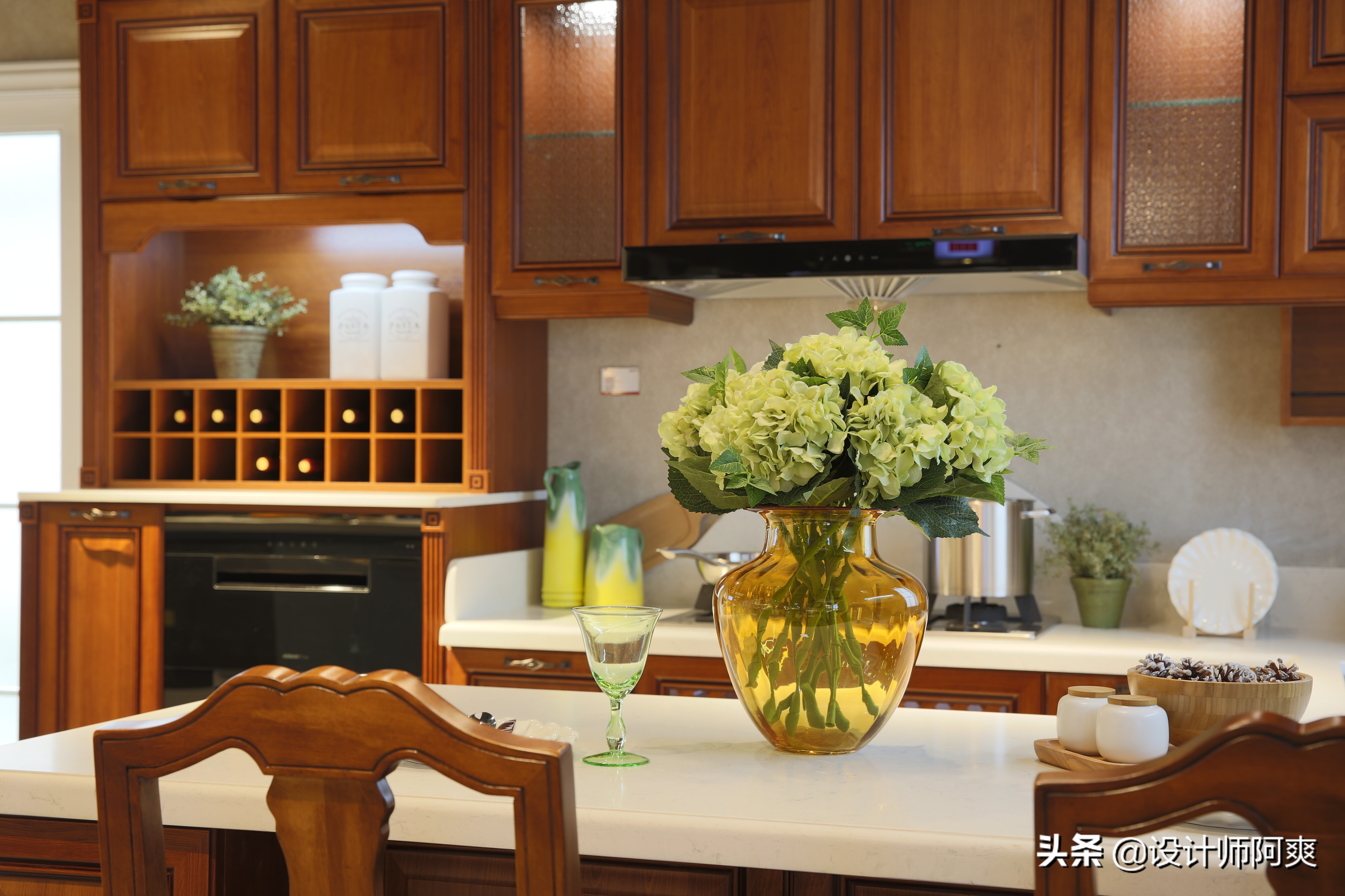 集成灶侧吸和顶吸,集成灶和顶侧双吸油烟机哪个好