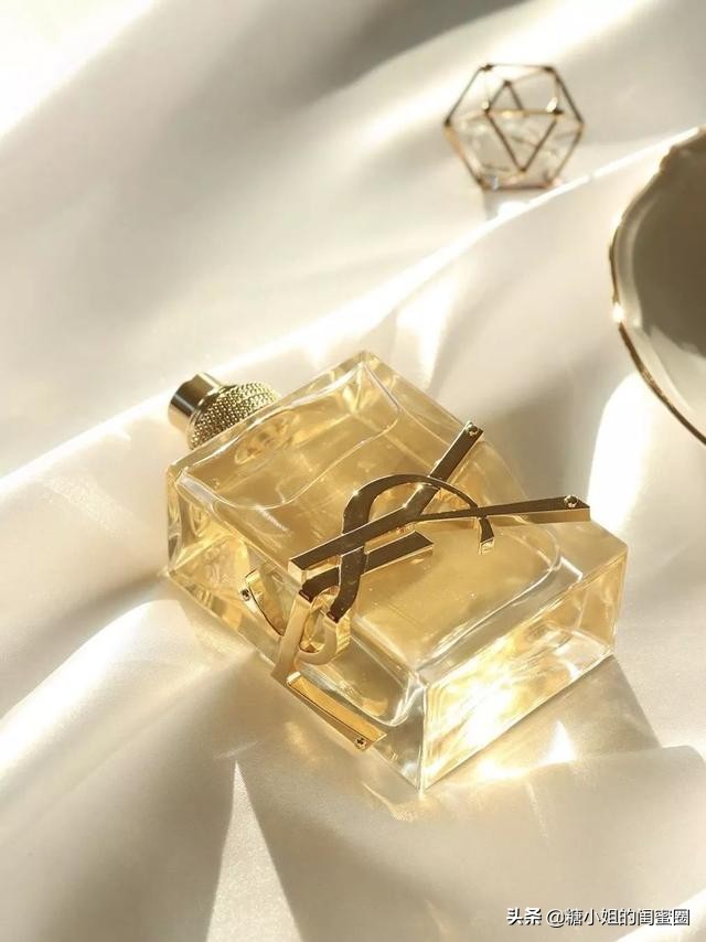 阿玛尼粉底和ysl粉底液,ysl超模粉底液和兰蔻菁纯哪个好用