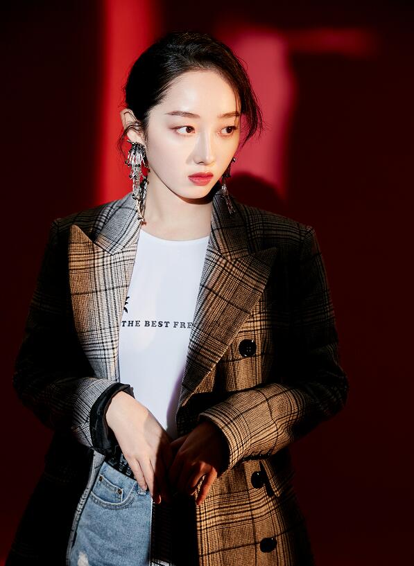 除了蒋梦婕，吴昕在闲鱼卖的产品价格很实惠，但同样遭到网友吐槽