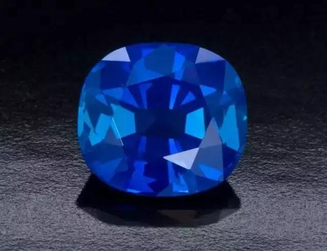 玉石珠宝的知识,玉石与玉鉴别技巧有哪些