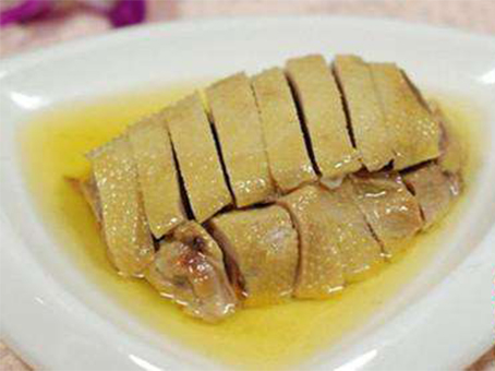 昔日宫廷帝王宴今朝民间百姓餐,昔日帝王宴今朝百姓餐