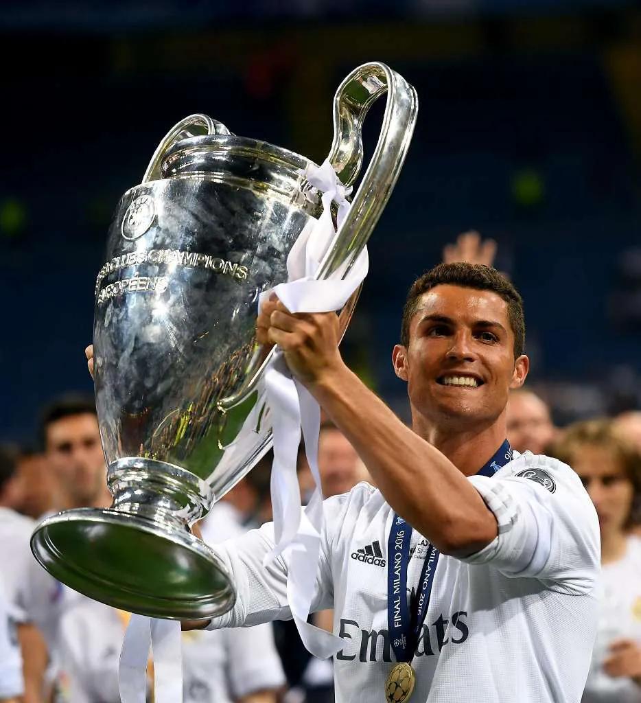 绝代双骄c罗梅西完整版,足球绝代双骄与现代的差距