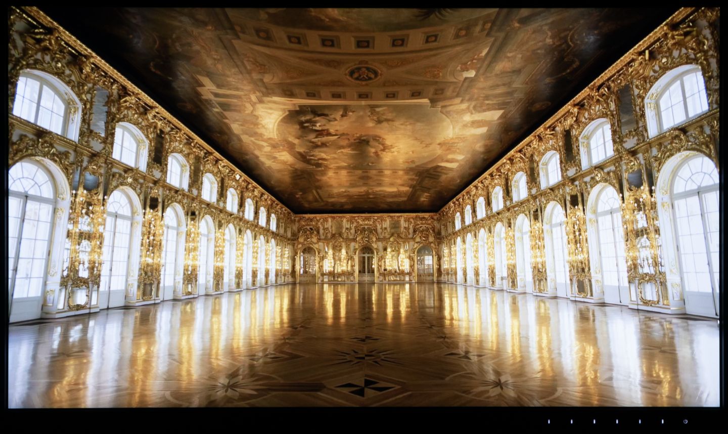 艺卓cs2740显示器亮度设置为多少,艺卓入门级2460显示器值得买吗