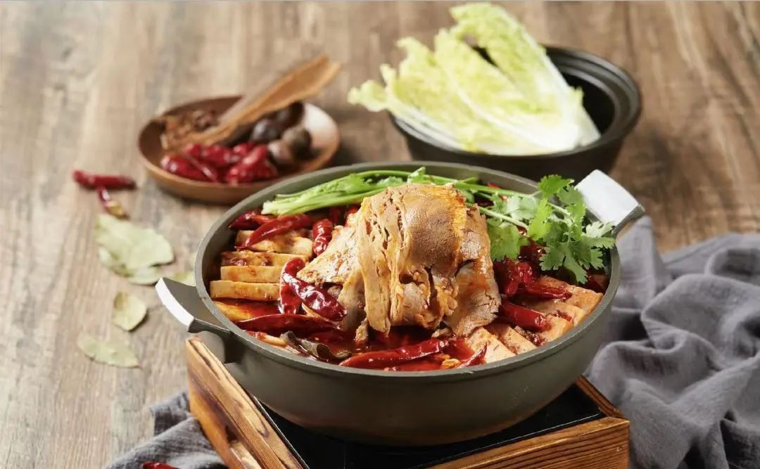 呷哺呷哺小火锅一人一锅特安心,呷哺呷哺怎么越来越贵了