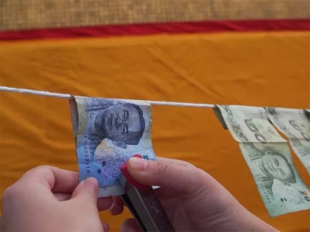 泰国从小就要去寺庙,泰国5泰铢硬币版别