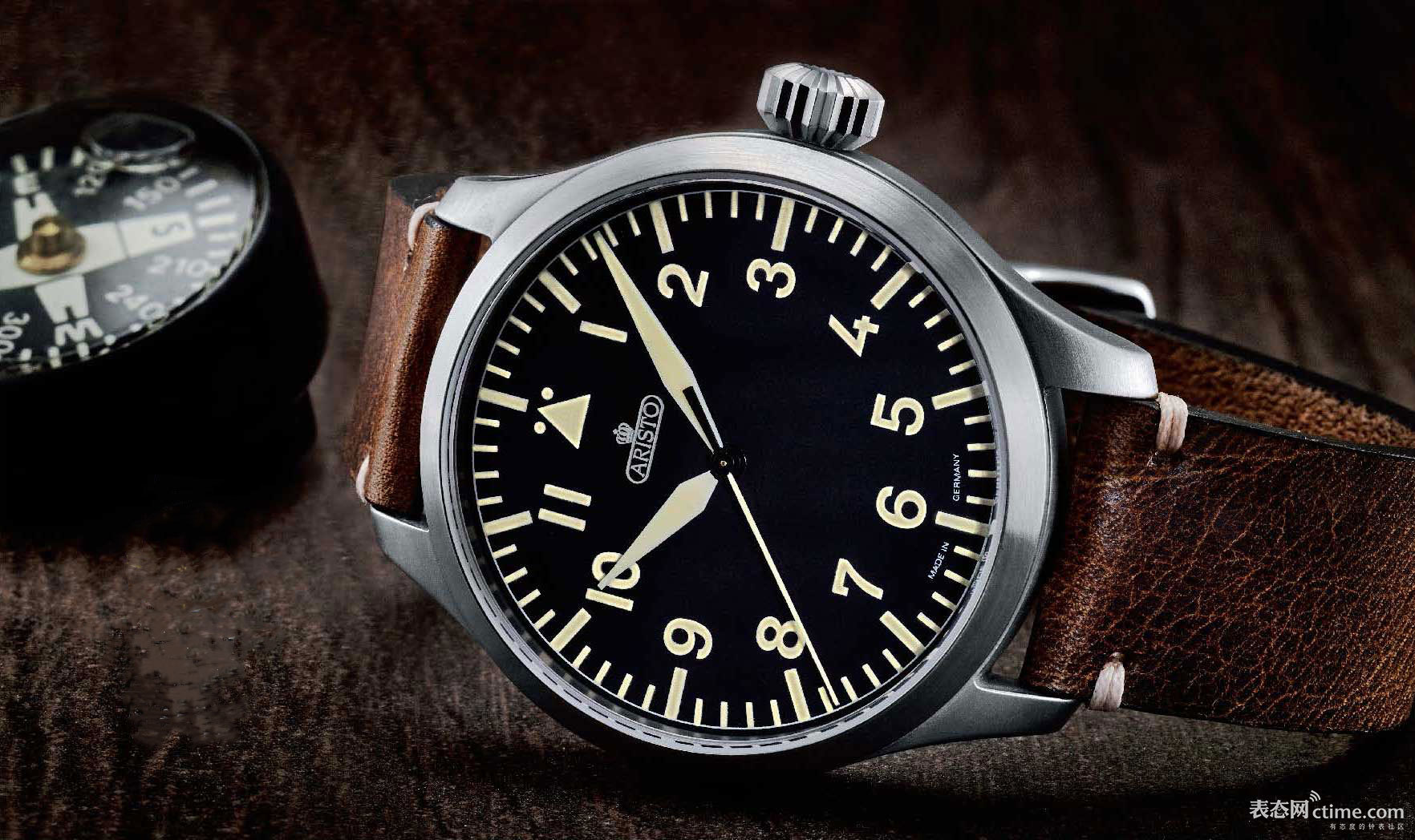 适合年轻人的德国表,两万左右买什么德国表好