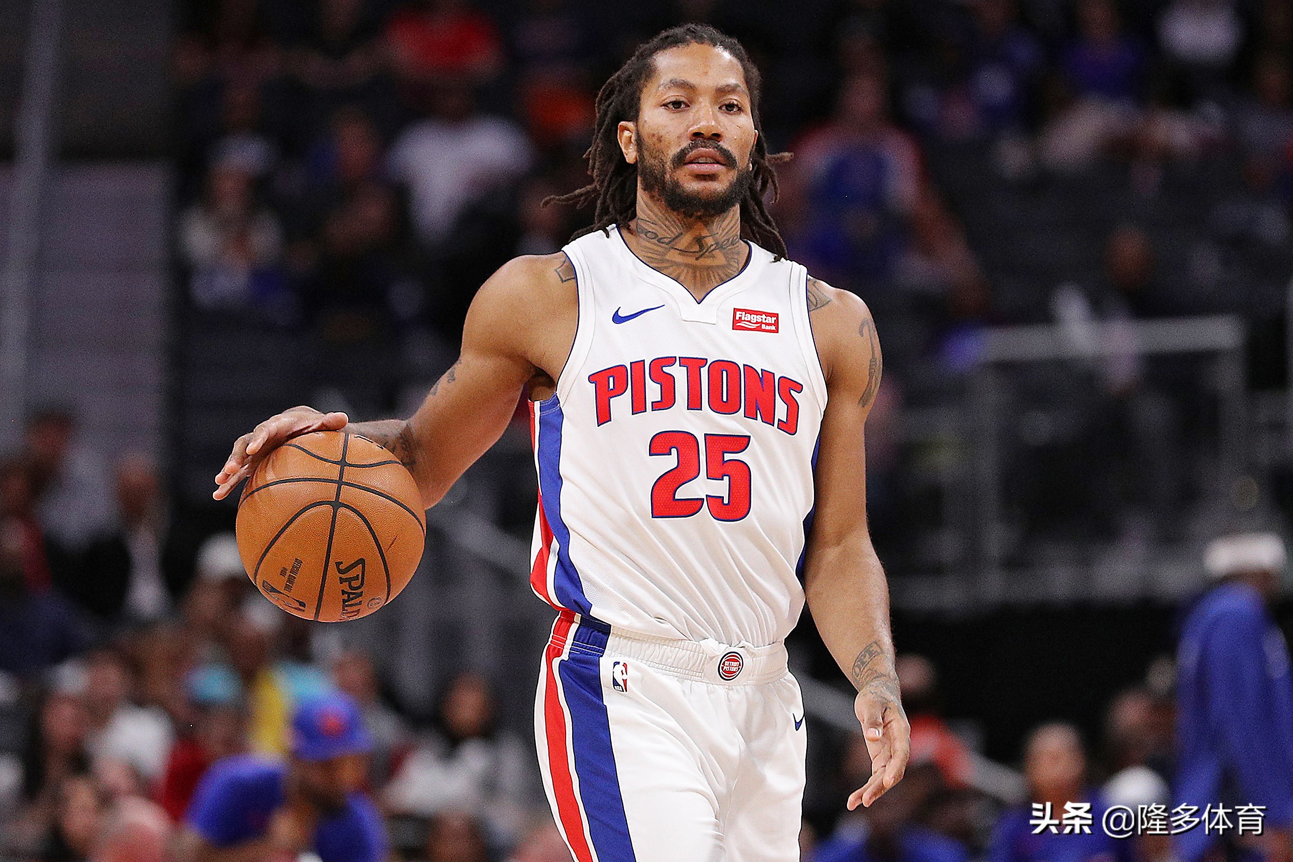 08年选秀得分排名,罗斯11919分仅排第五位,榜首遥遥领先