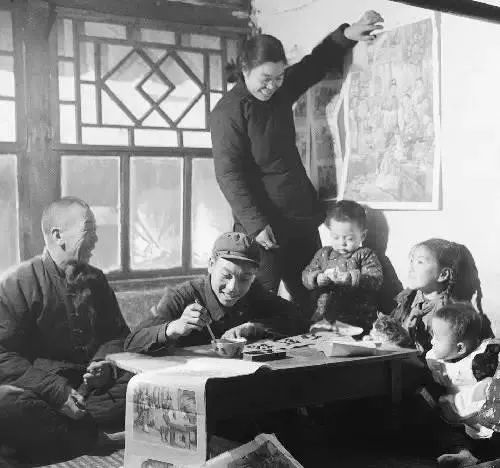 珍贵影像回味二十年前的过年,100张百年前的春节照片