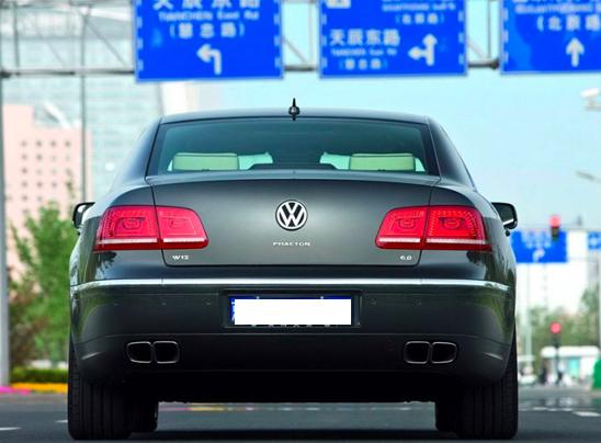 当年百万级的辉腾现在什么价,当年的大众辉腾有多豪华