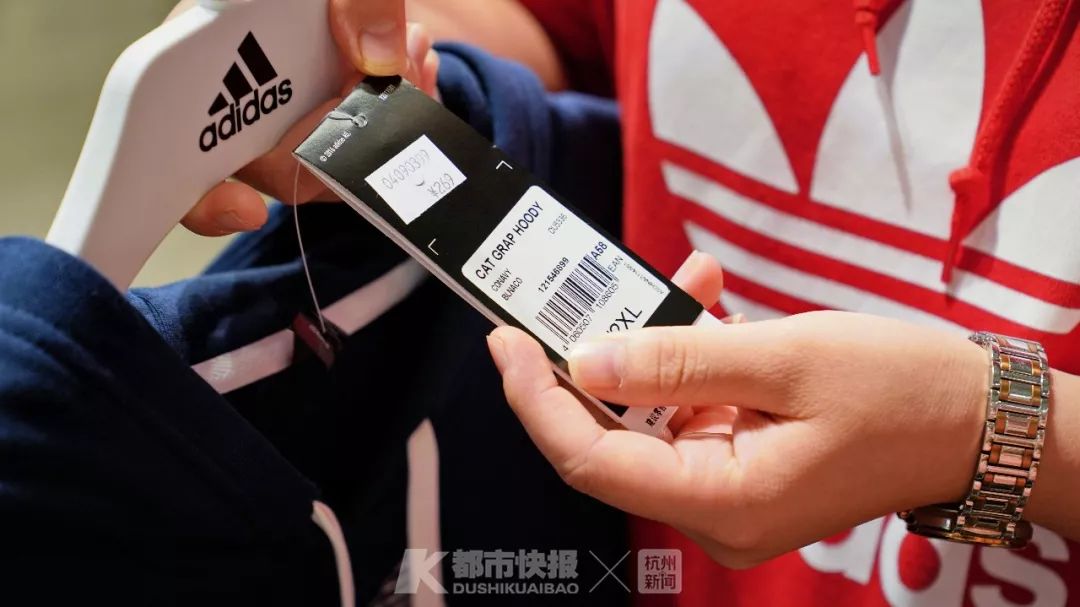 如何辨别耐克阿迪的真假,如何鉴别真假耐克阿迪