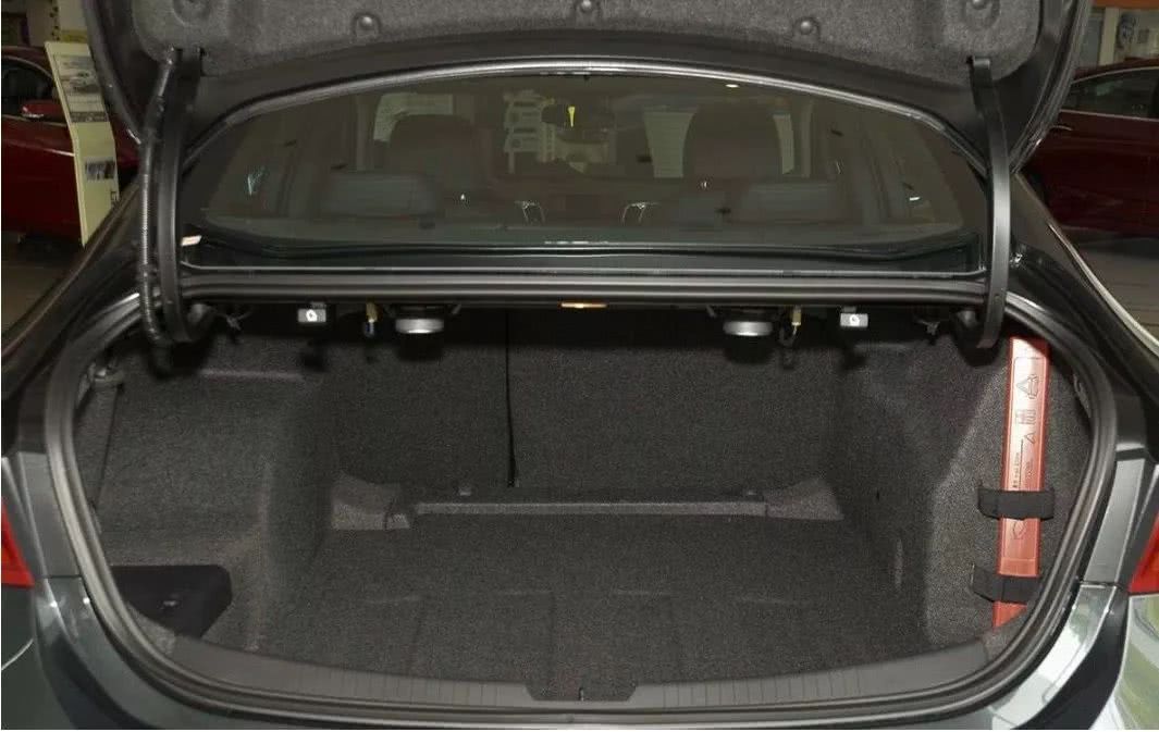 迈锐宝xl2021款和2022有什么区别,迈锐宝xl2021款1.5t真实油耗价格