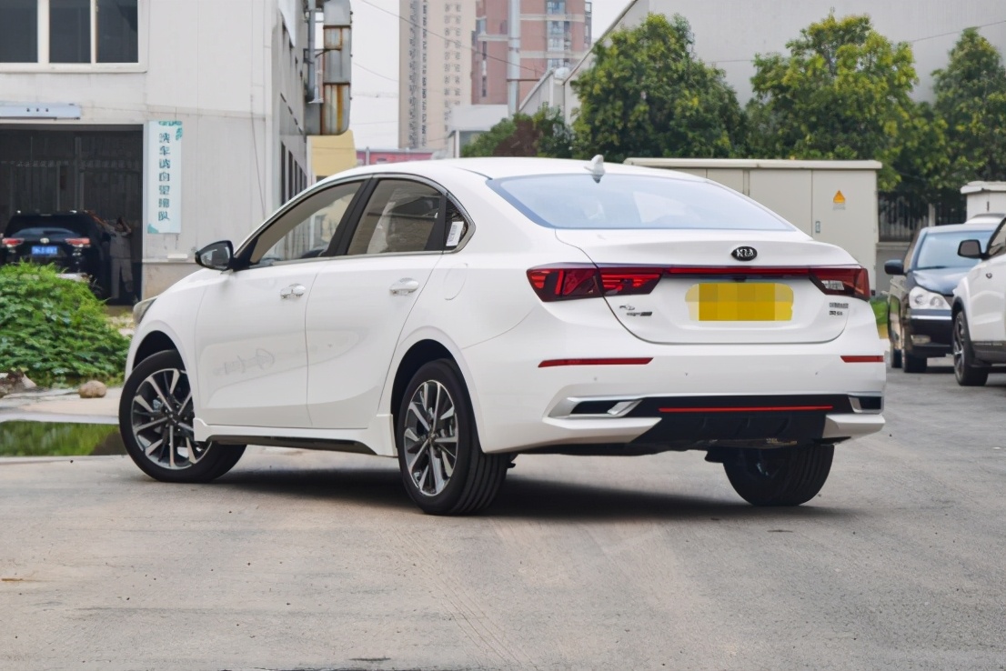 1.4t7.5油耗算高吗,1.4t油耗6.8是多少钱