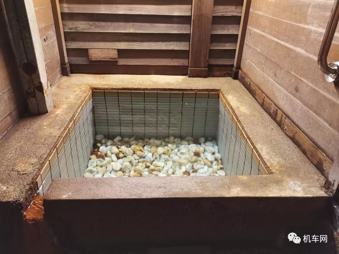 骑着小踏板去越野,骑着小踏板去兜风