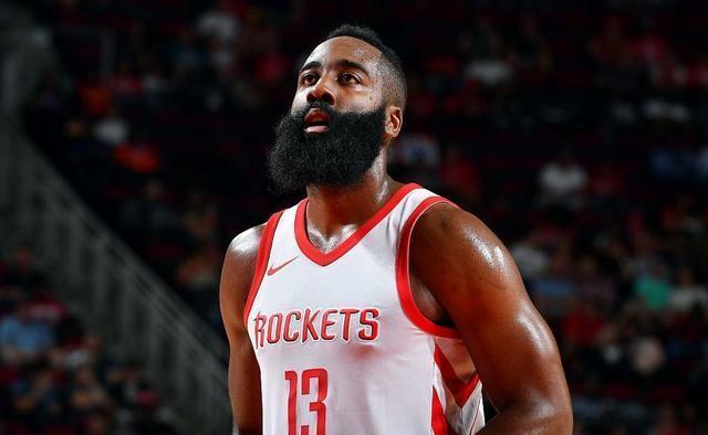 nba暖心时刻詹姆斯莱昂纳德,詹姆斯选莱昂纳德2020