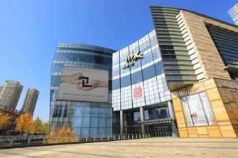 万象焕启菲凡新生|FILLMED医学抗衰老中心菲凡入驻沈阳万象城