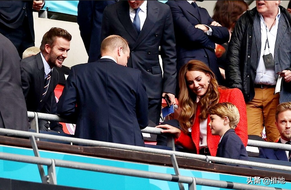 乔治王子英格兰队,皇家吉祥物