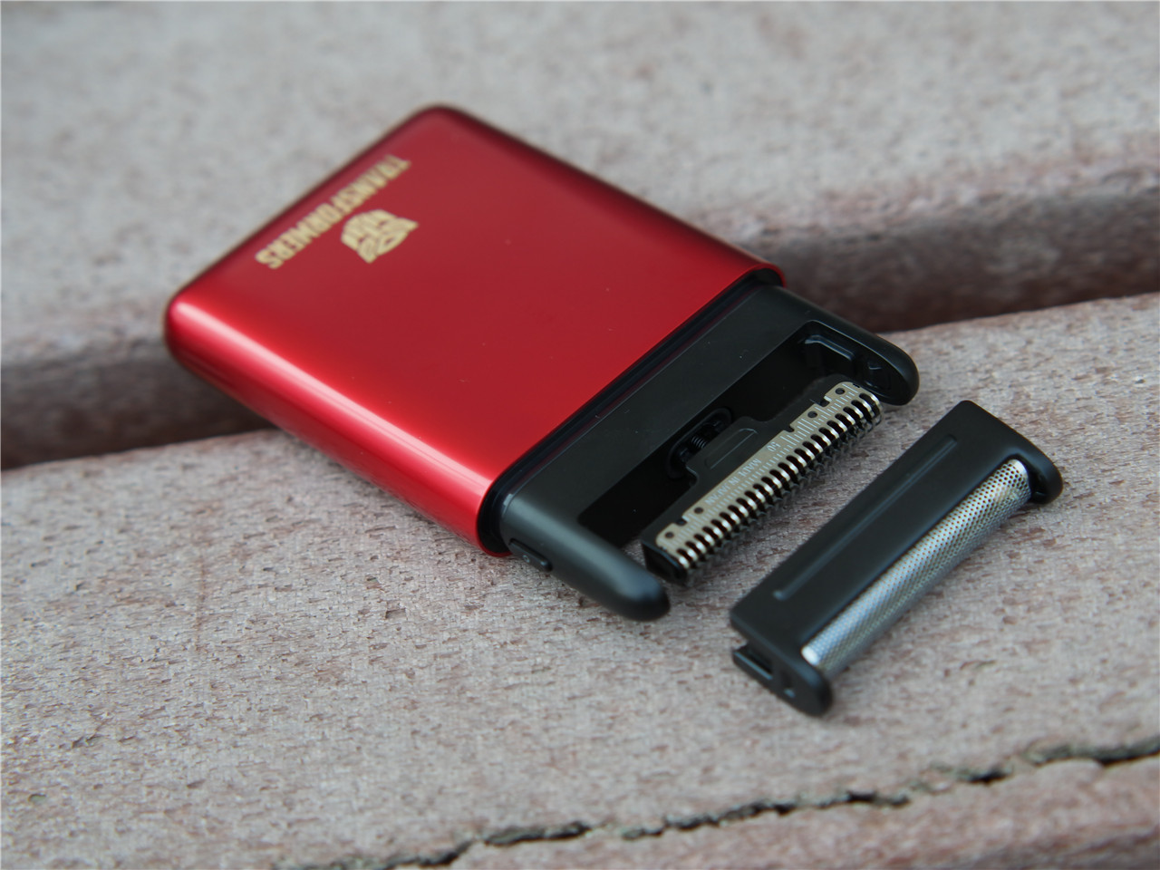 须眉剃须刀变形金刚,须眉剃须刀变形金刚款