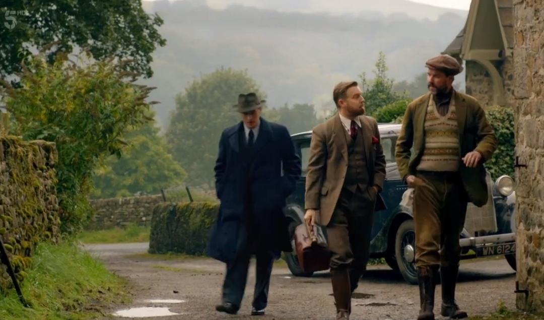 9.4，一开播就创5年收视纪录，好脏好喜欢