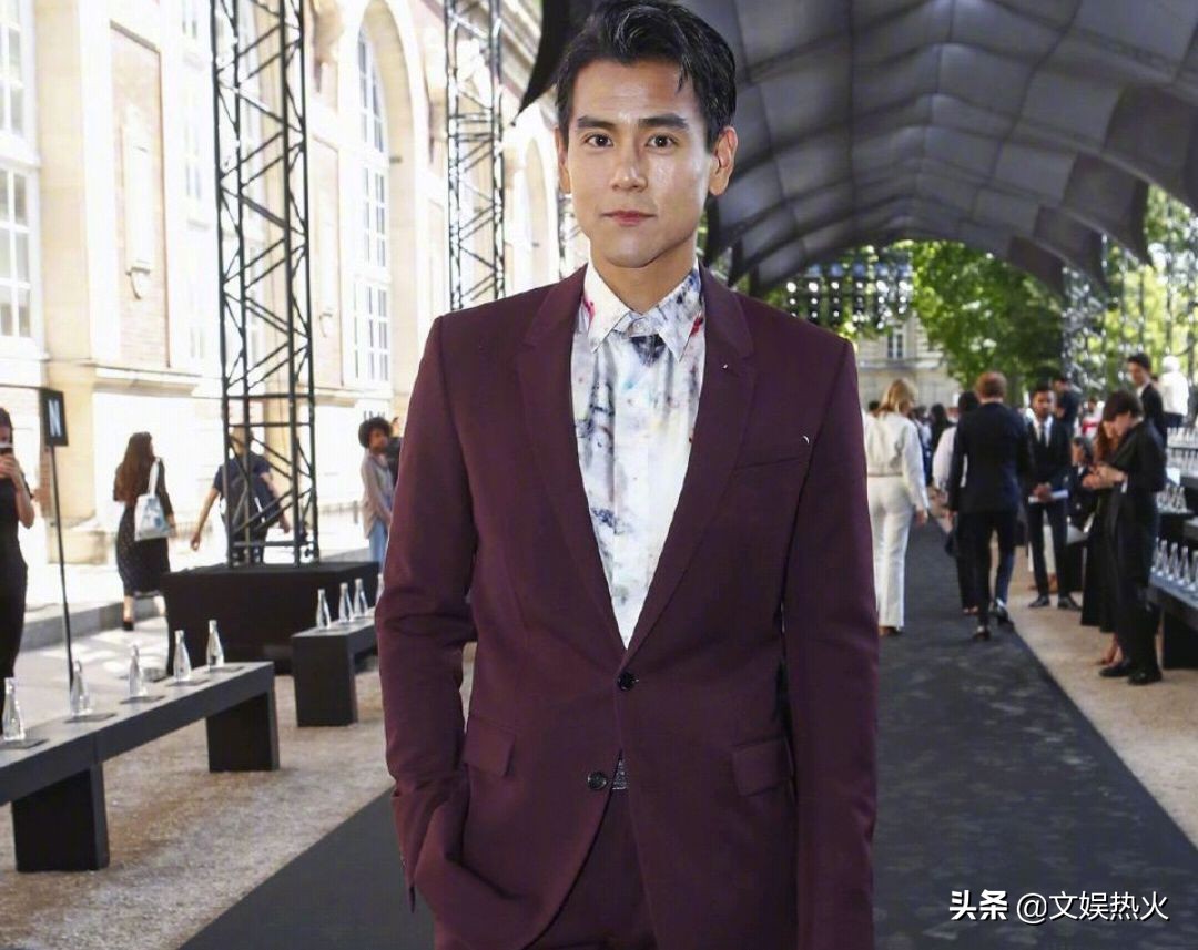 褰簬鏅忓甫姘存灉鍏ュ,褰簬鏅忚繃娴峰叧琚綒