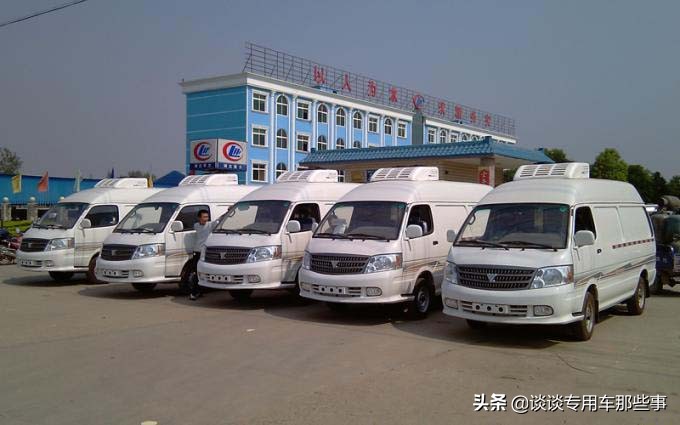 江淮冷藏车和福田冷藏车哪个好,福田冷藏车4米2对比东风冷藏车