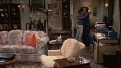 让你心动的搞笑图片,搞笑gif笑死人的动图