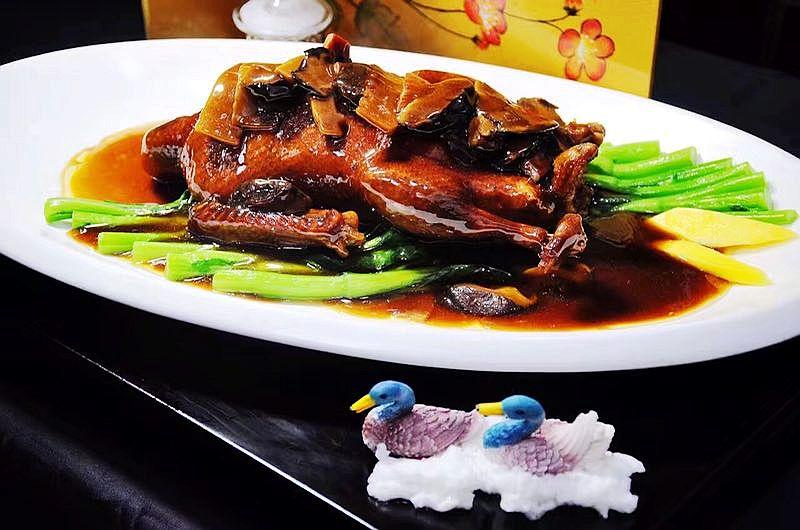 百年川菜传奇(1860-2010)之五:标新立异聚丰园