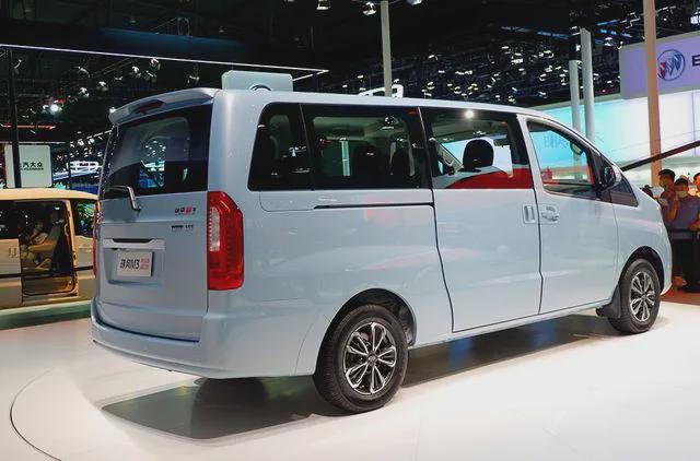 22款江淮瑞风m3plus1.5t落地多少钱,2022款喜提5座江淮瑞风m3